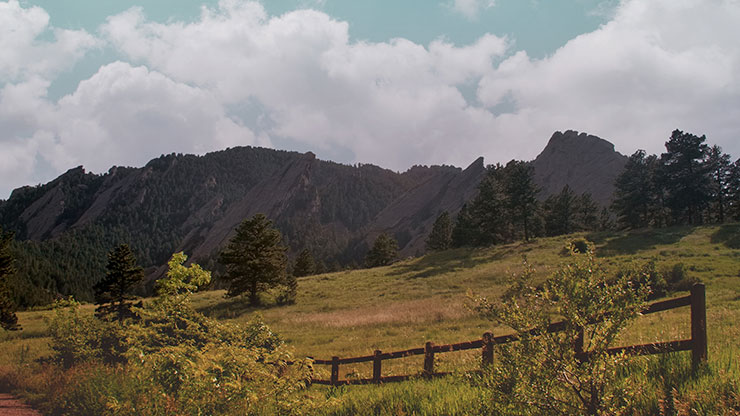 Flatirons Collection: Flatirons 10 Motion